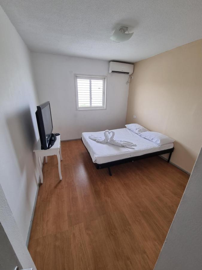 Apartment Magic Izzy 300m To The