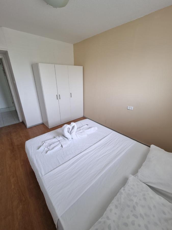 Apartment Magic Izzy 300m To The